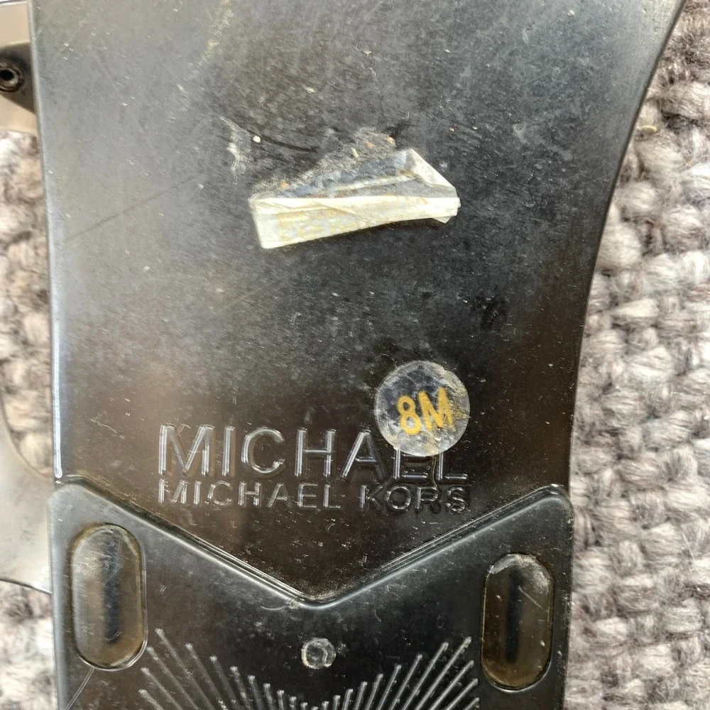 Michael Kors step into